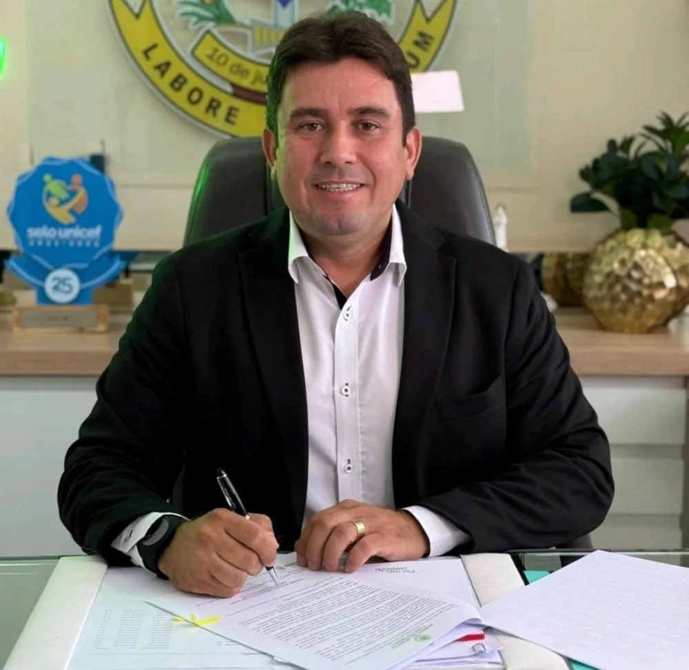 Helder Carvalho antecipa pagamento de aposentados e pensionistas referente ao mês de outubro para esta sexta-feira (9)